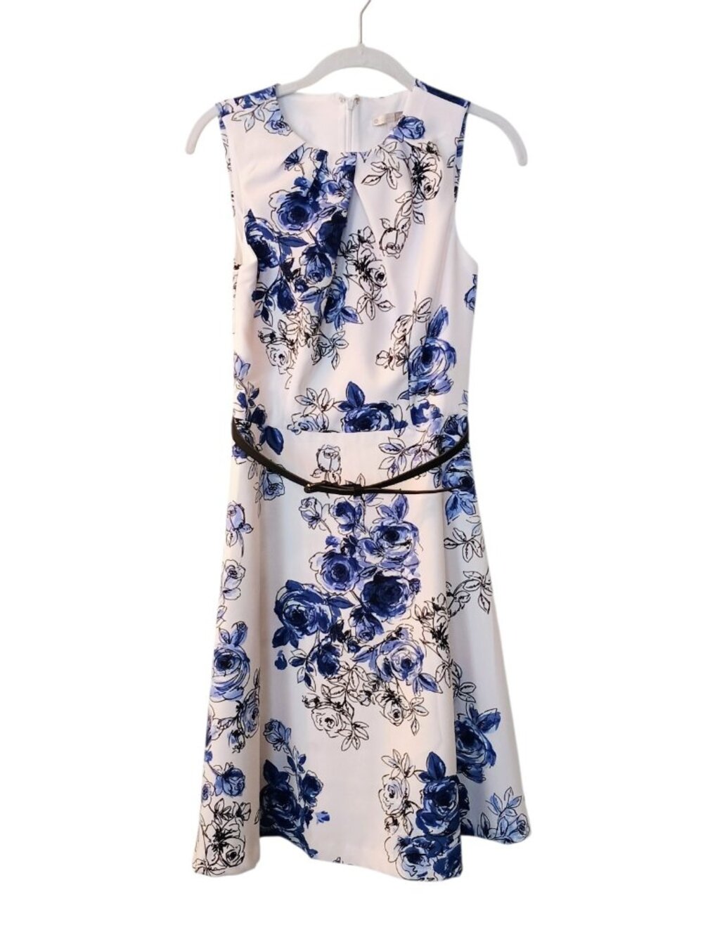 Women's Dress Barn Signature Darby Floral Belted Fit and Flare Dress Size 4